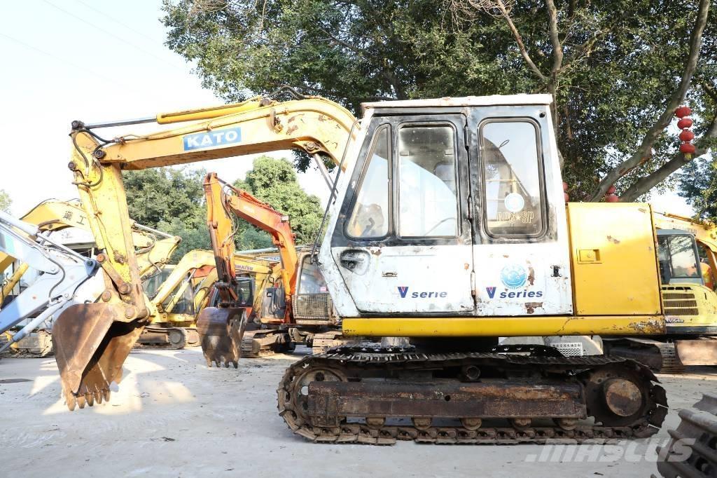 Kato HD 250 V II 대형 굴삭기 29톤 이상