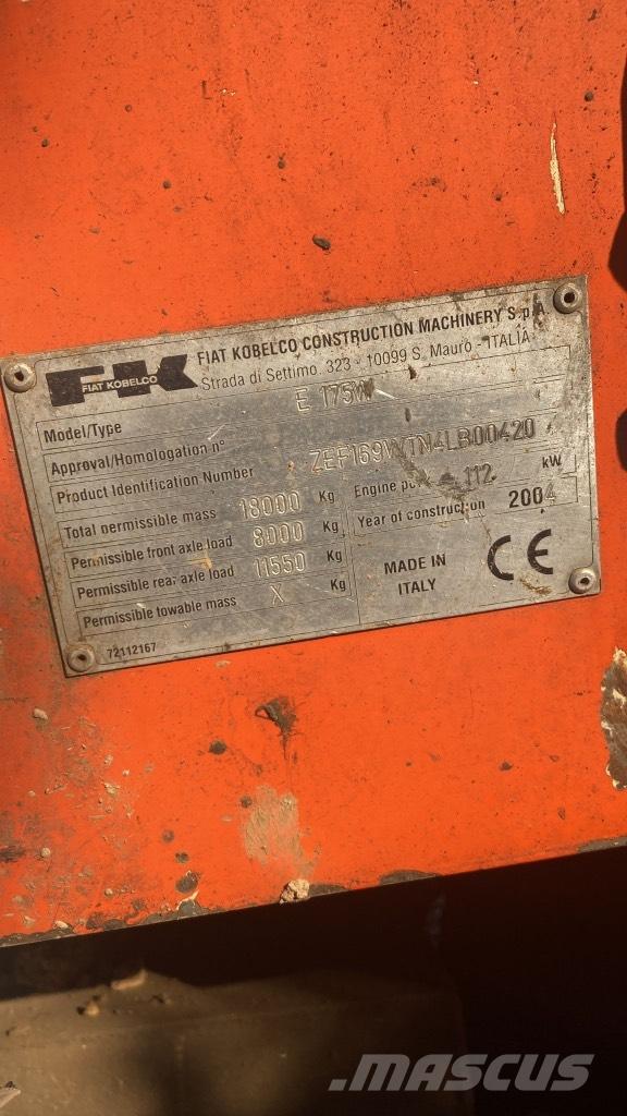 Fiat-Kobelco E 175 W  휠 굴삭기