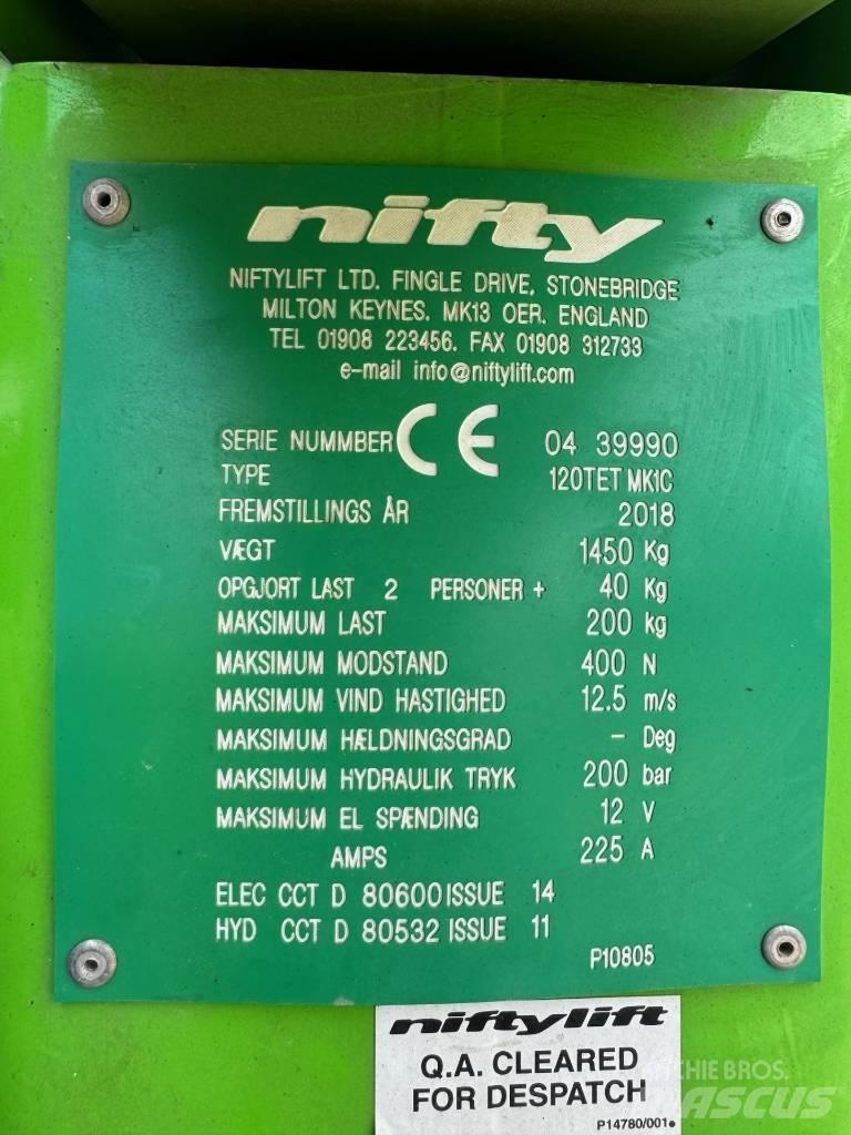 Niftylift 120 T 트레일러 탑재 고소작업대