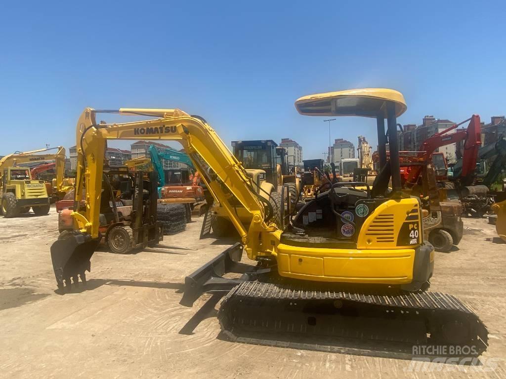 Komatsu PC 40 MR-2 소형 굴삭기 7톤 미만