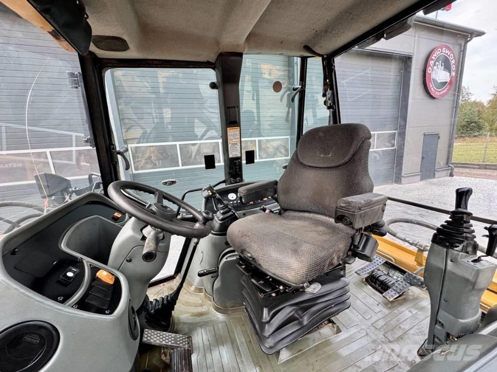 CAT 432 D 백호로더