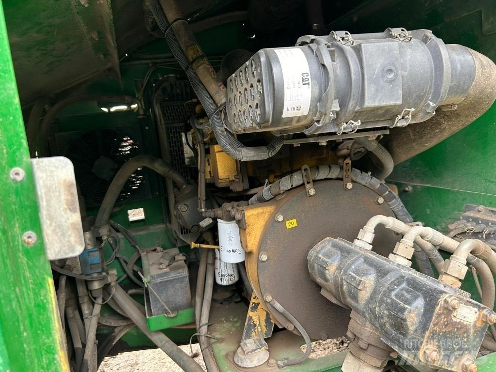 McCloskey R155 이동식 선별기