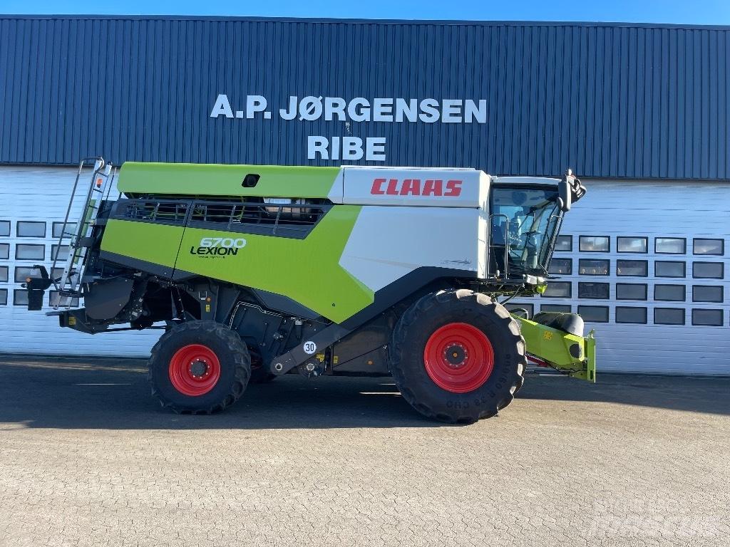 CLAAS Lexion 6700 콤바인 수확기