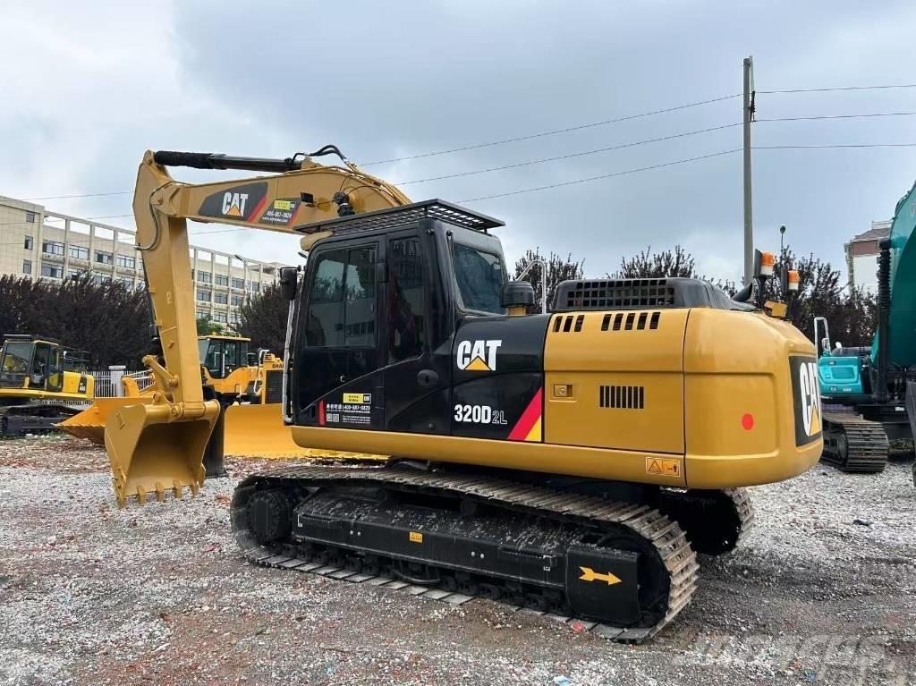 CAT 320D2L 대형 굴삭기 29톤 이상