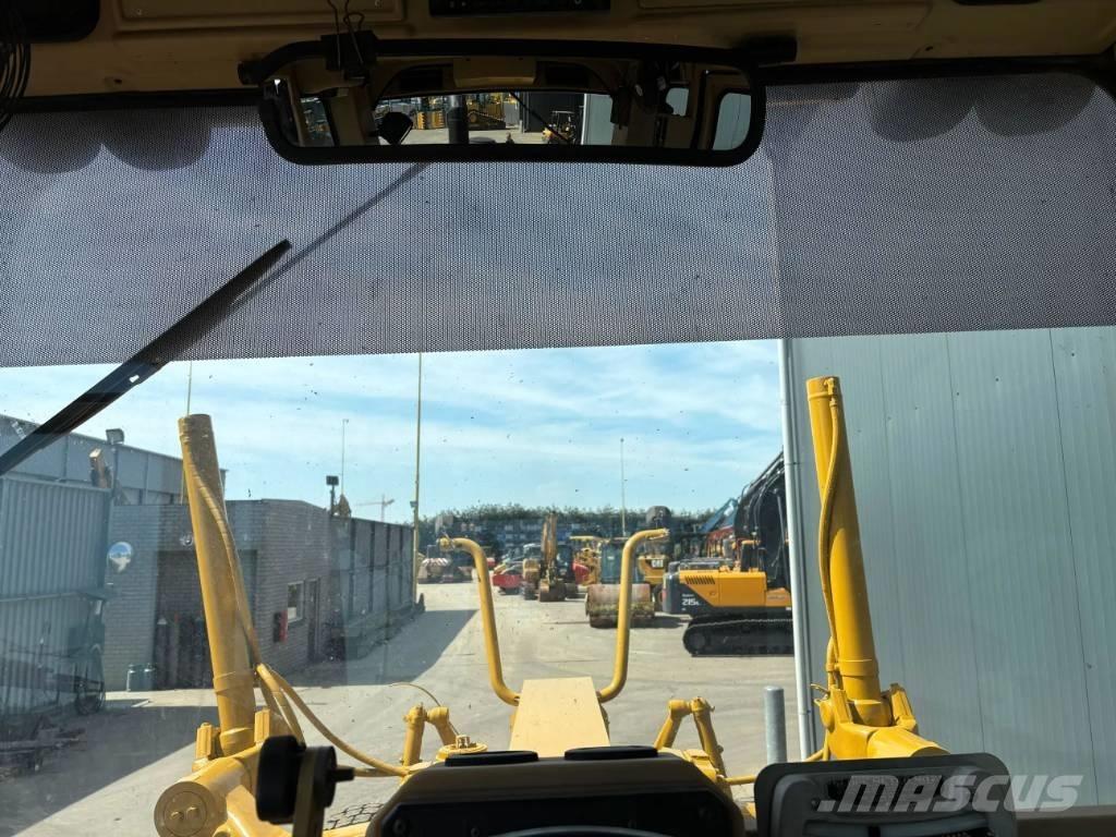 CAT 140H 그레이더