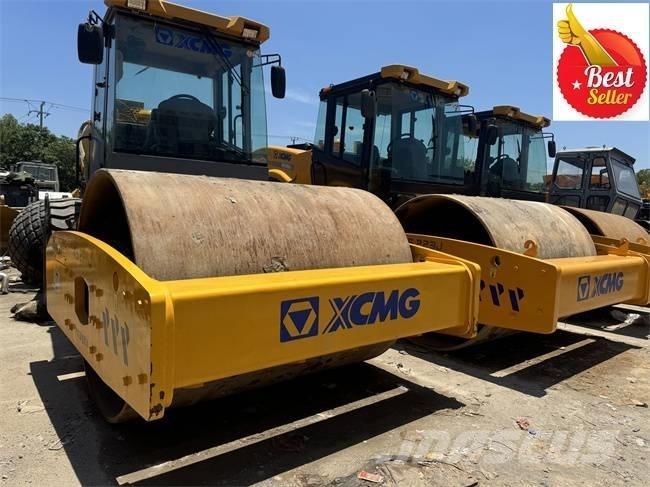 XCMG XS 223 J 싱글 드럼 롤러