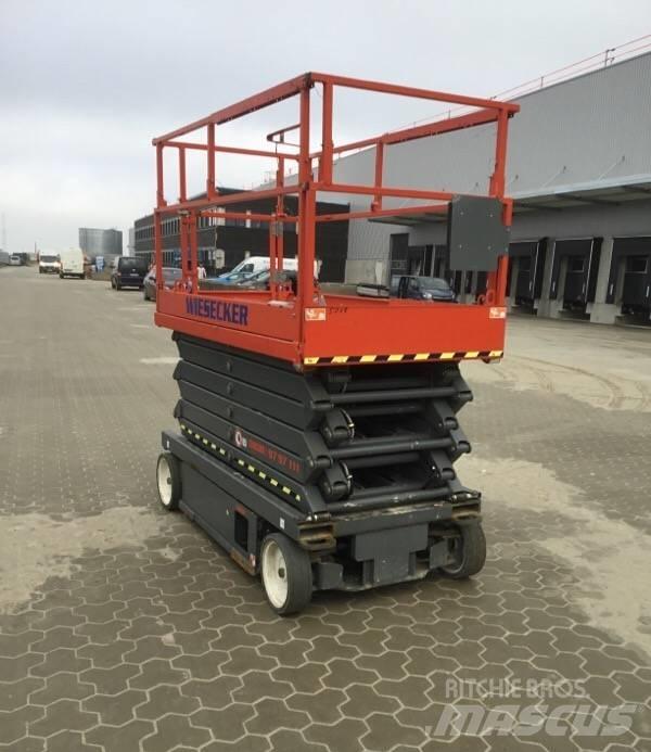 SkyJack SJ III4740 가위형 리프트