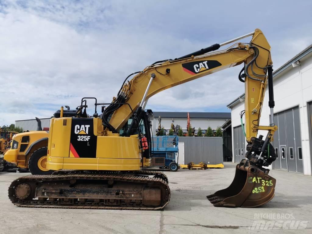 CAT 325FL CR 대형 굴삭기 29톤 이상