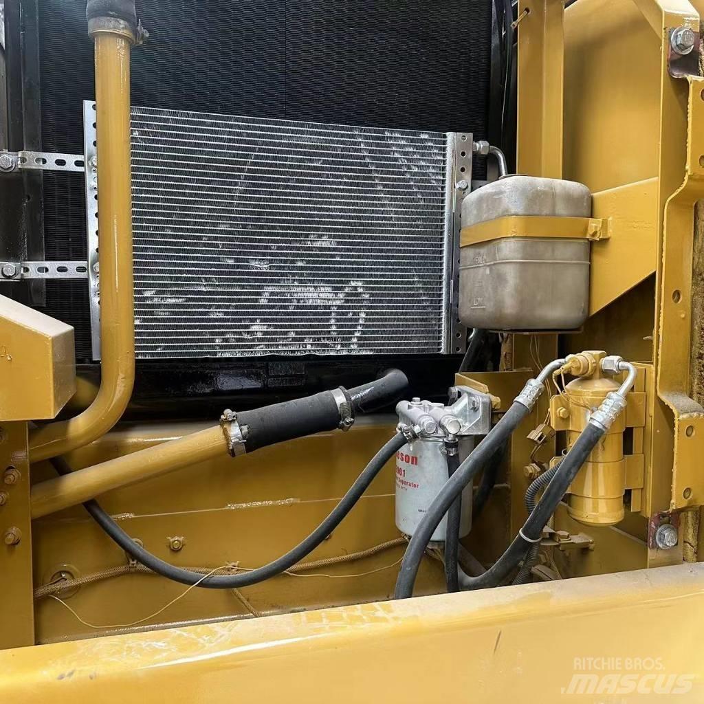 CAT 320B 대형 굴삭기 29톤 이상