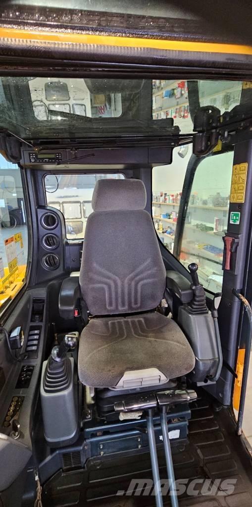 Hyundai R60CR-9 소형 굴삭기 7톤 미만