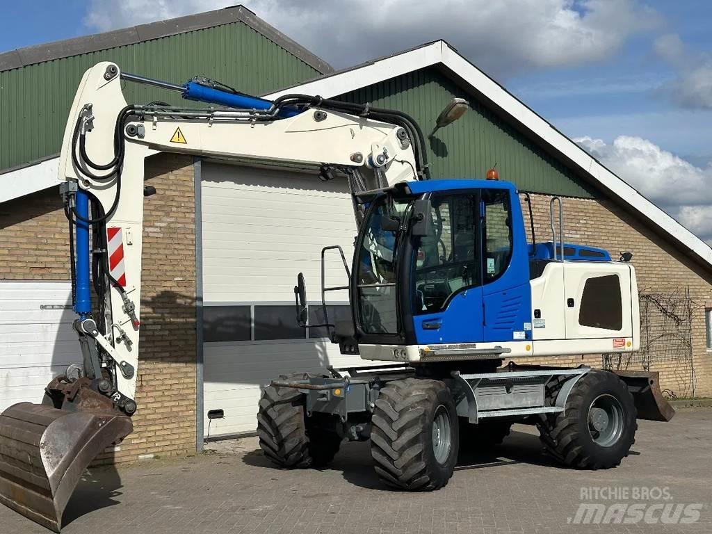 Liebherr A914  휠 굴삭기
