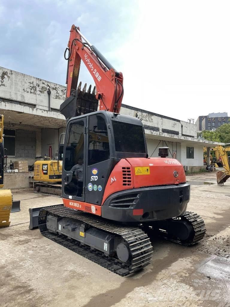 Kubota KX183-3 중형굴삭기 7톤-28톤