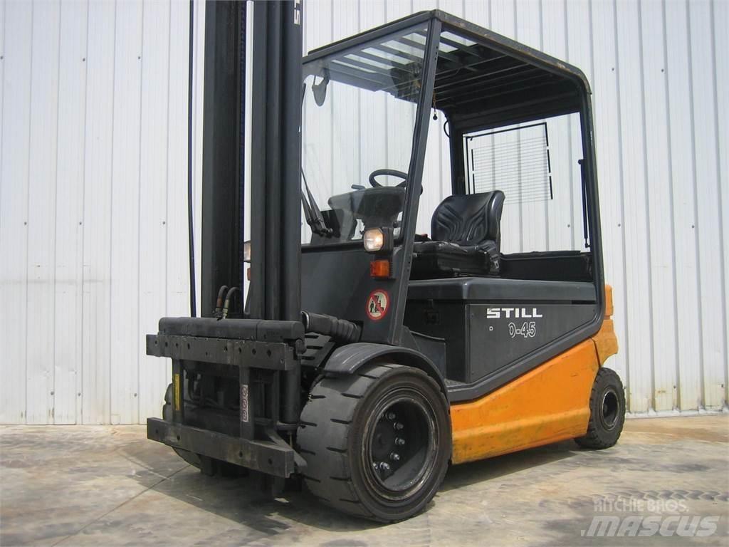 Still R60 45 전동 지게차