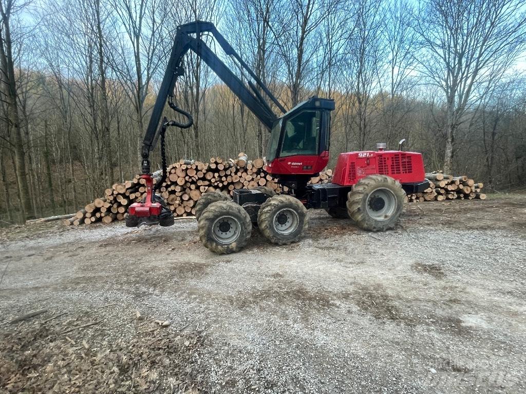 Komatsu S92 원목 하베스터