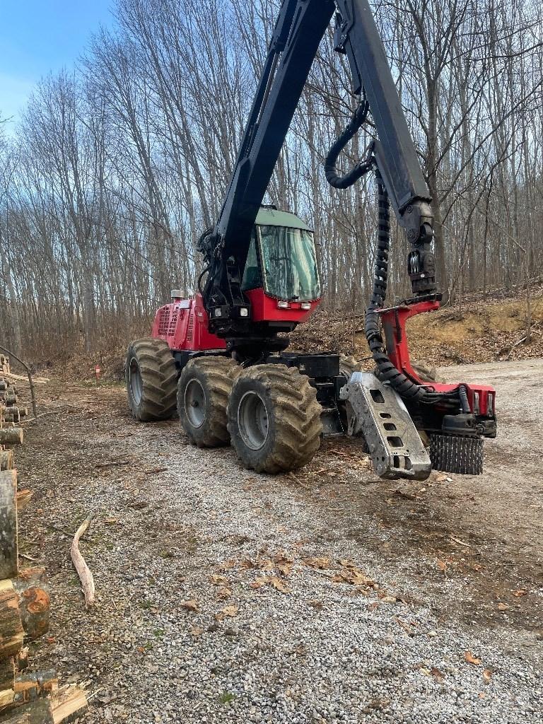 Komatsu S92 원목 하베스터