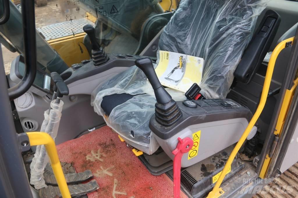 Volvo EC250 대형 굴삭기 29톤 이상