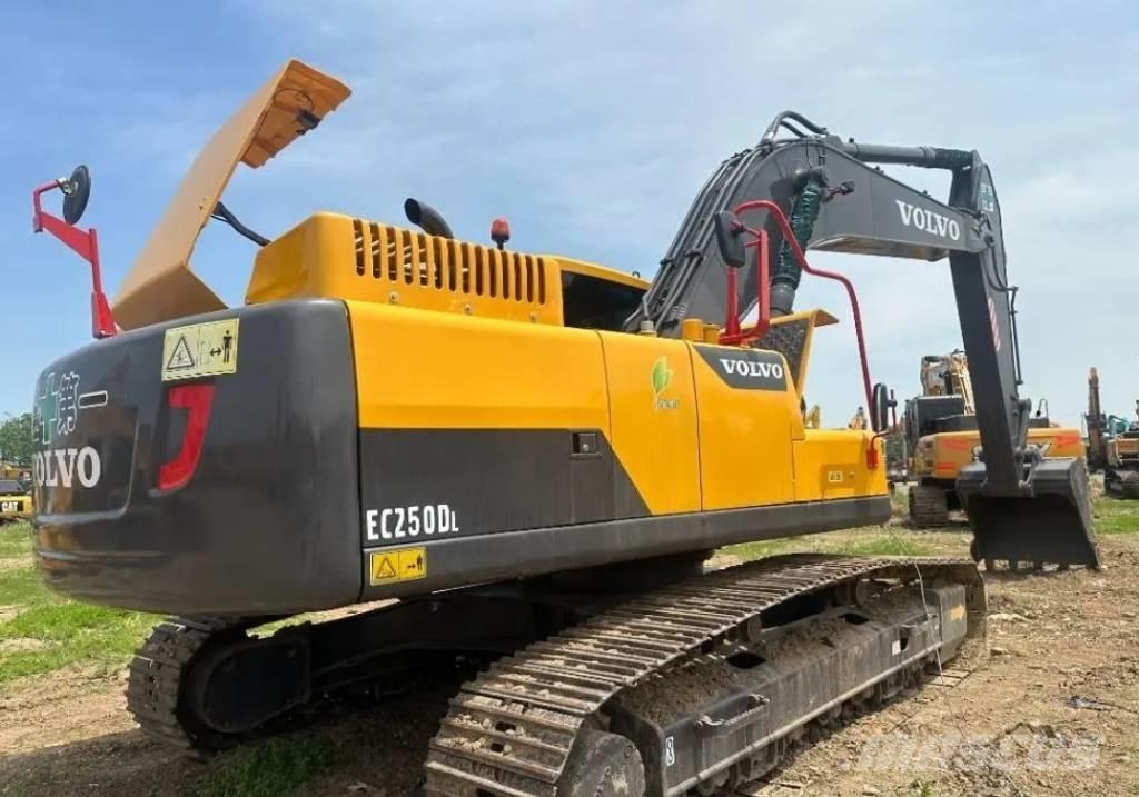 Volvo EC 250 D L 대형 굴삭기 29톤 이상