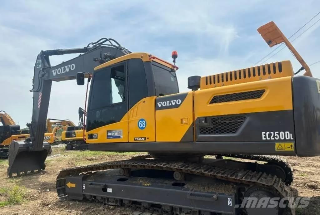 Volvo EC 250 D L 대형 굴삭기 29톤 이상