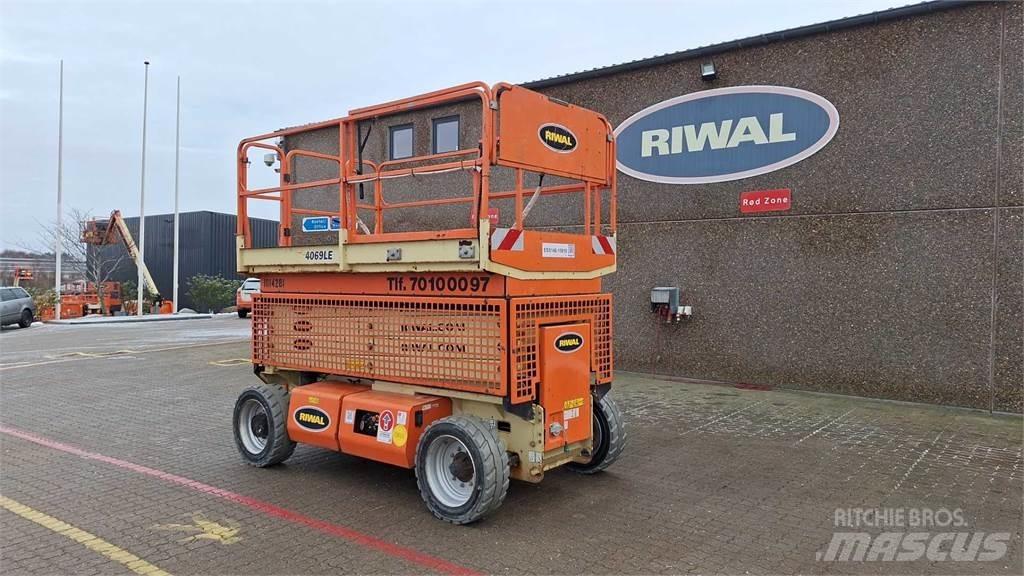 JLG 4069LE 가위형 리프트