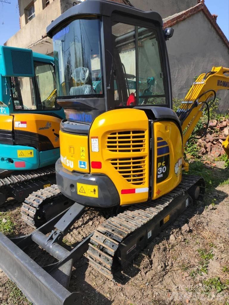 Komatsu PC 30 MR 소형 굴삭기 7톤 미만