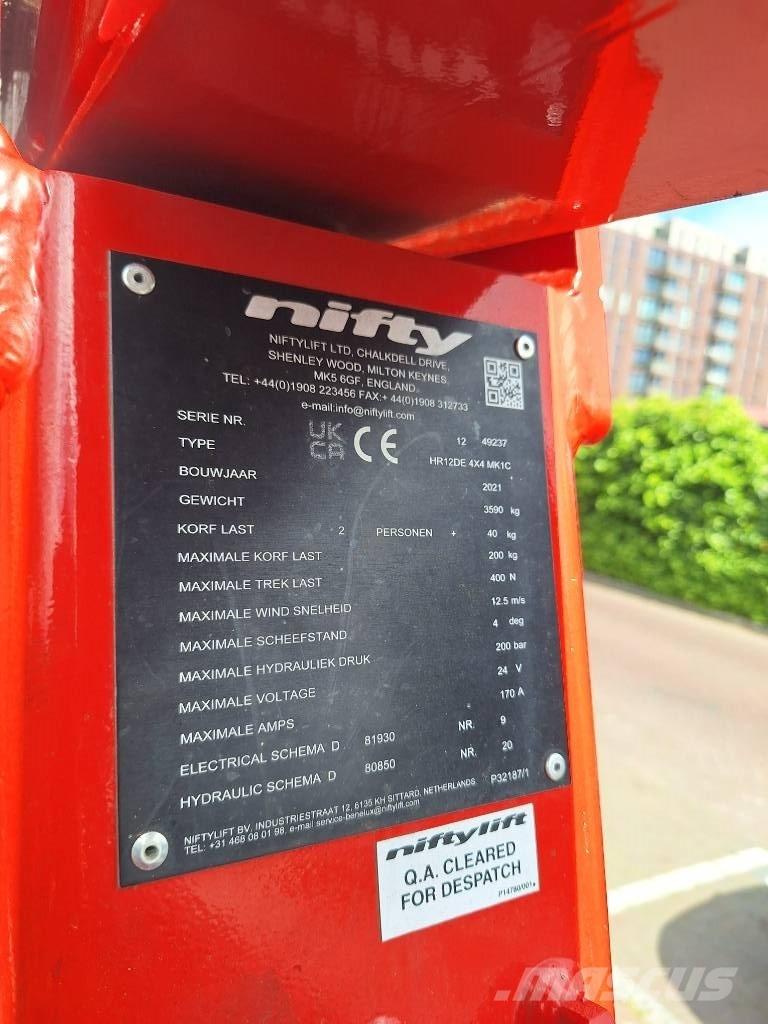 Niftylift HR 12 D E 관절형 전동이동 리프트