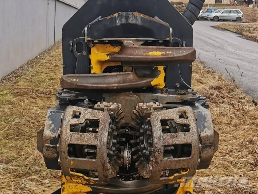 Ponsse Scorpion King 원목 하베스터