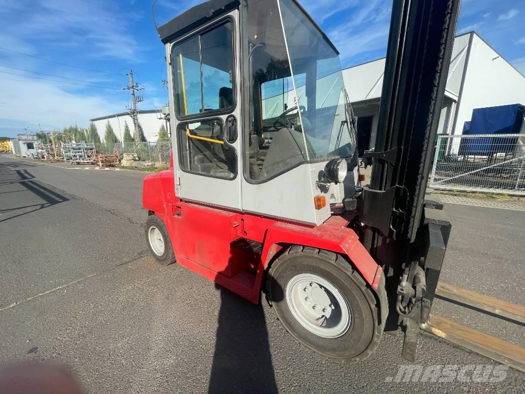 Kalmar DCE 50-6 디젤 지게차
