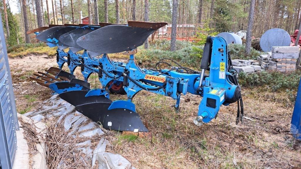 Lemken Variopal 8 X 가역 플로우(쟁기)