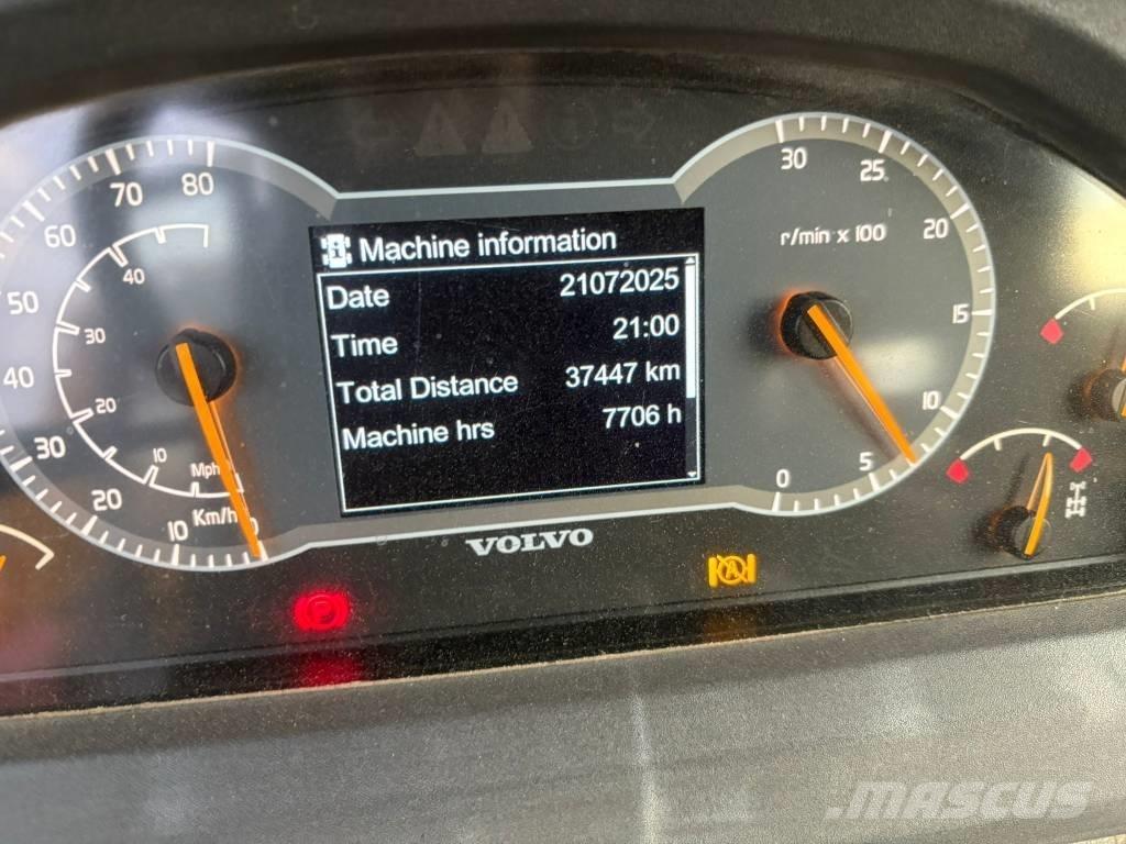 Volvo A 30 G 연결식 홀러