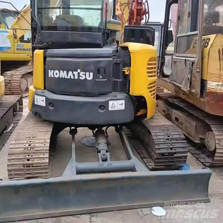 Komatsu PC55MR 소형 굴삭기 7톤 미만