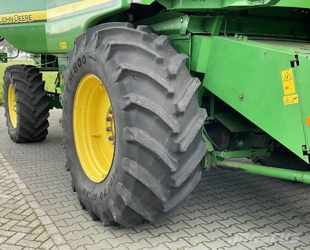 John Deere T 560 콤바인 수확기