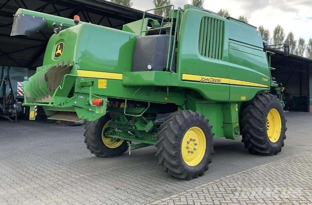 John Deere T 560 콤바인 수확기