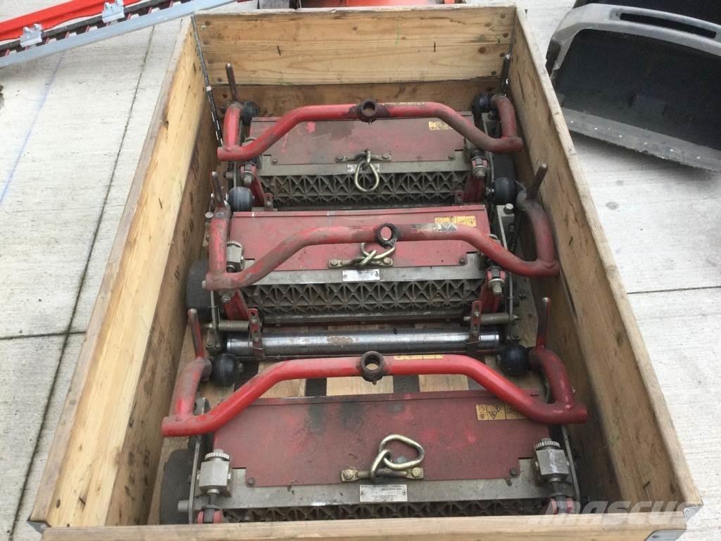 Toro 3250D 탑승형 잔디깎기