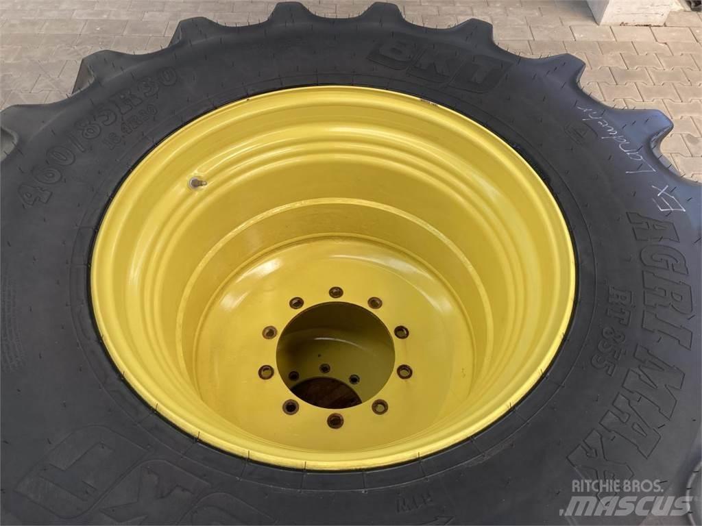 BKT 460/85R30 타이어, 휠 및 림