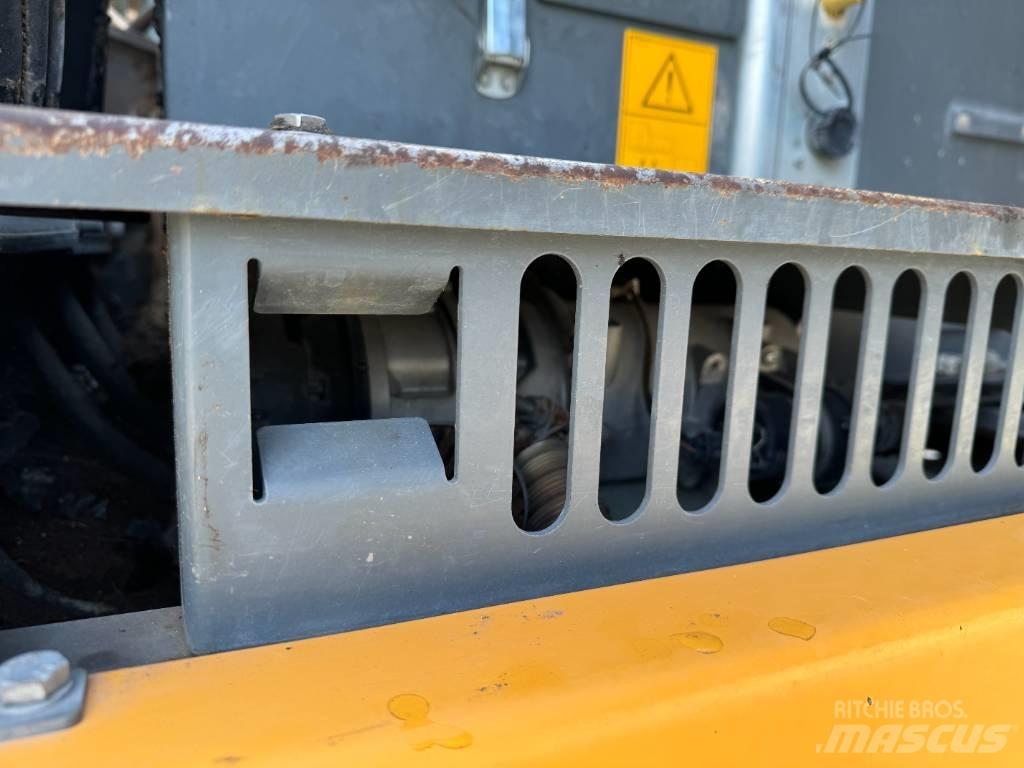 Liebherr LH 22 M 폐기물/산업 처리기