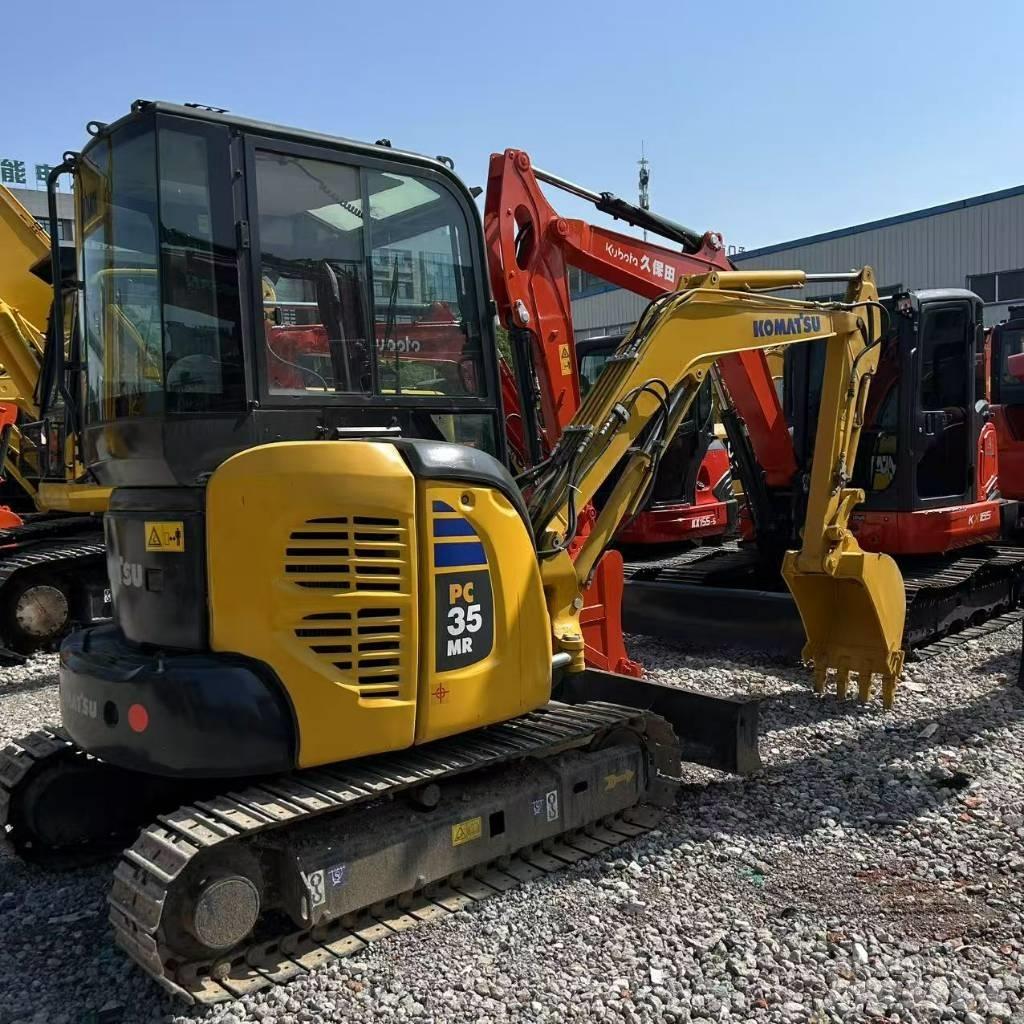 Komatsu 35 대형 굴삭기 29톤 이상
