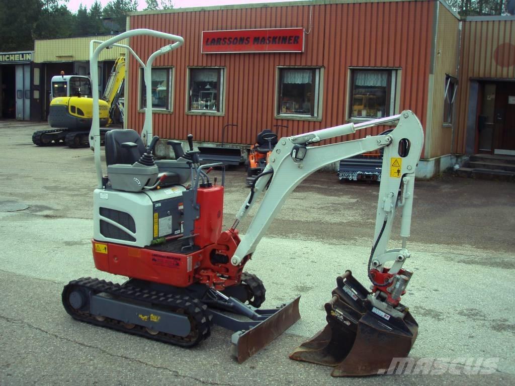 Takeuchi TB 210 R 소형 굴삭기 7톤 미만