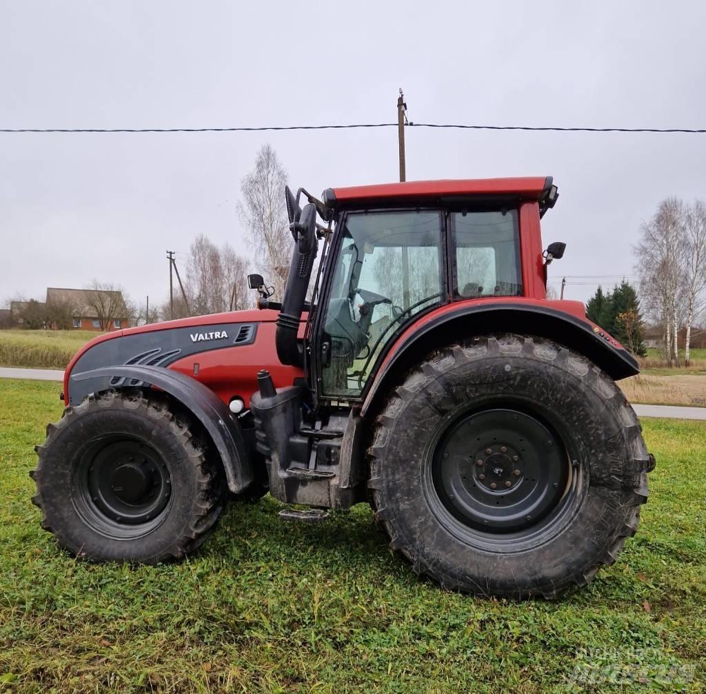 Valtra T 202 Versu 트랙터