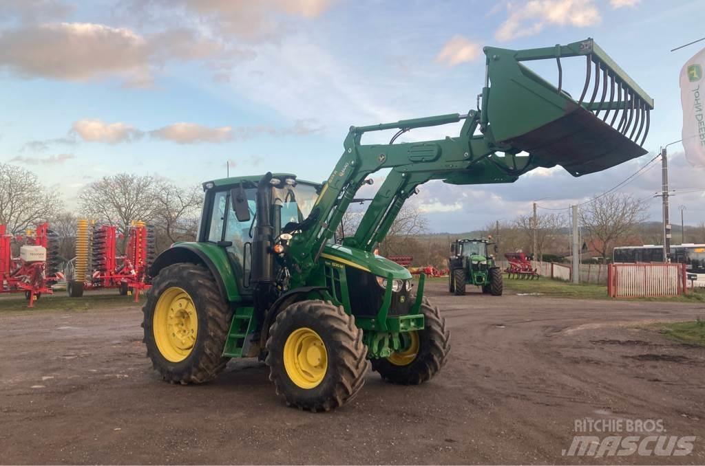 John Deere 6120M 트랙터