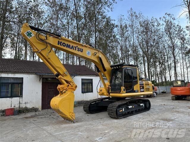 Komatsu PC200-8 대형 굴삭기 29톤 이상