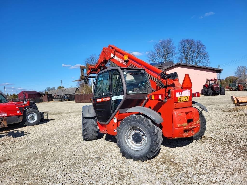 Manitou MT 932 텔러 핸들러