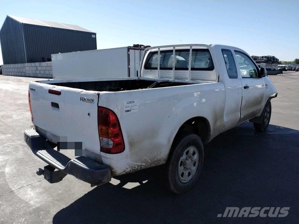 Toyota Hilux 4 픽업/드롭사이드