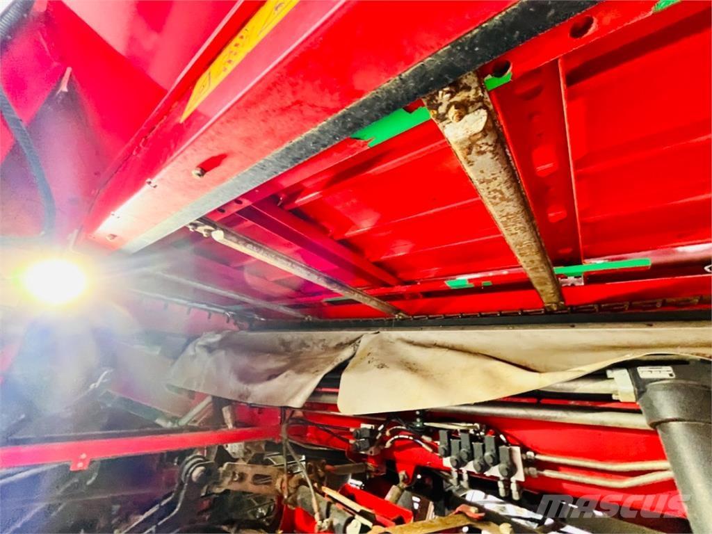 Holmer T4-40 비트 수확기