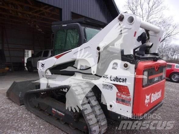 Bobcat T870  스키드로더