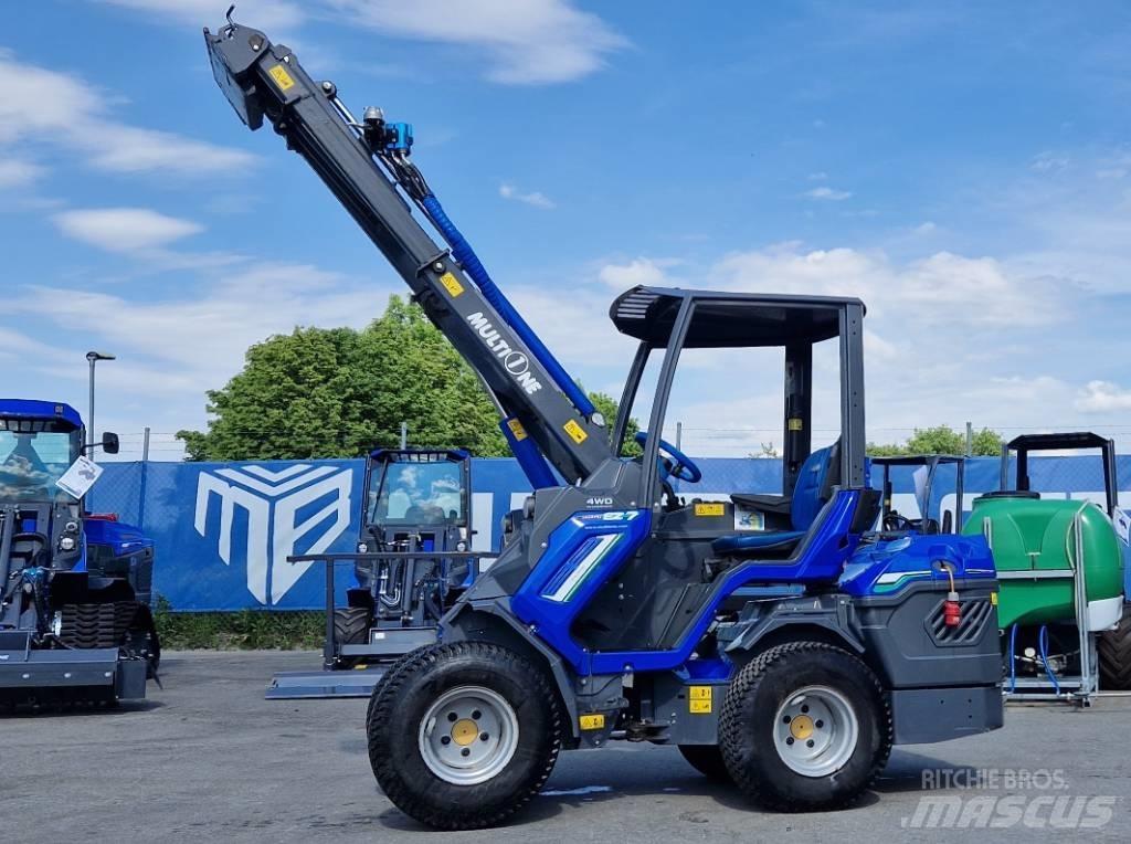Multione EZ7 - BEG  스키드로더