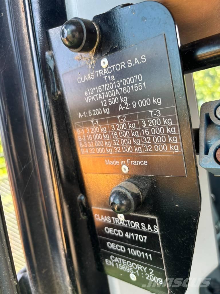 CLAAS Arion 650 CIS 트랙터