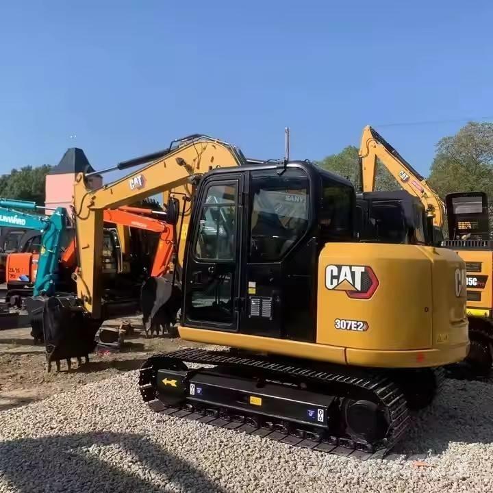 CAT 307 E2 대형 굴삭기 29톤 이상