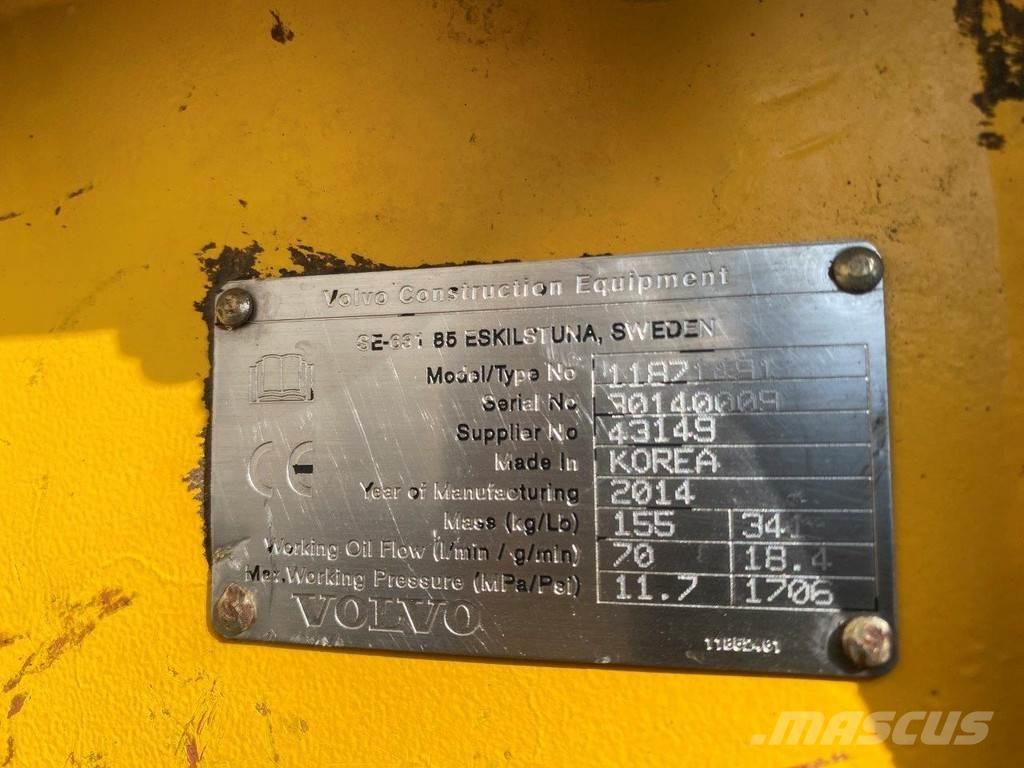 Volvo ECR38 NVT 소형 굴삭기 7톤 미만