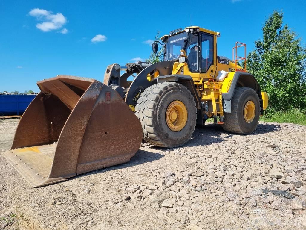 Volvo L 260 H  휠로우더
