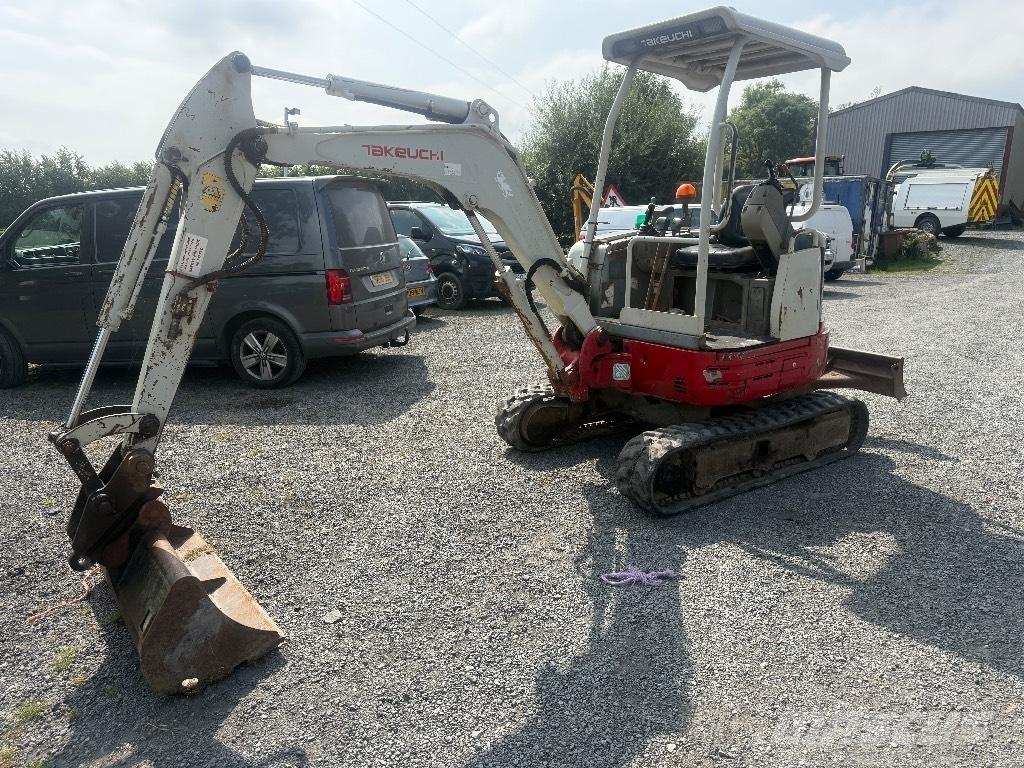Takeuchi TB 23 R 소형 굴삭기 7톤 미만